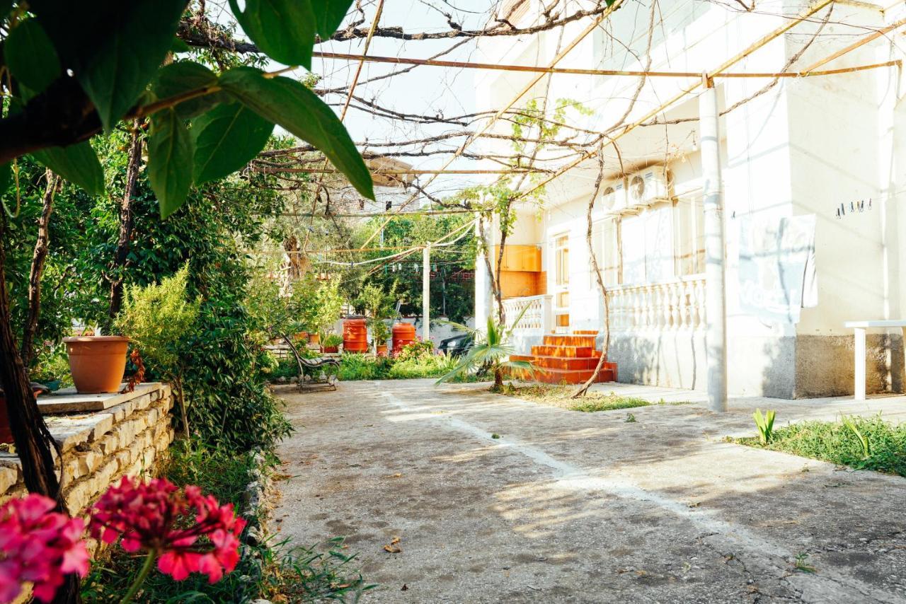 Pensjonat Rei's Place *