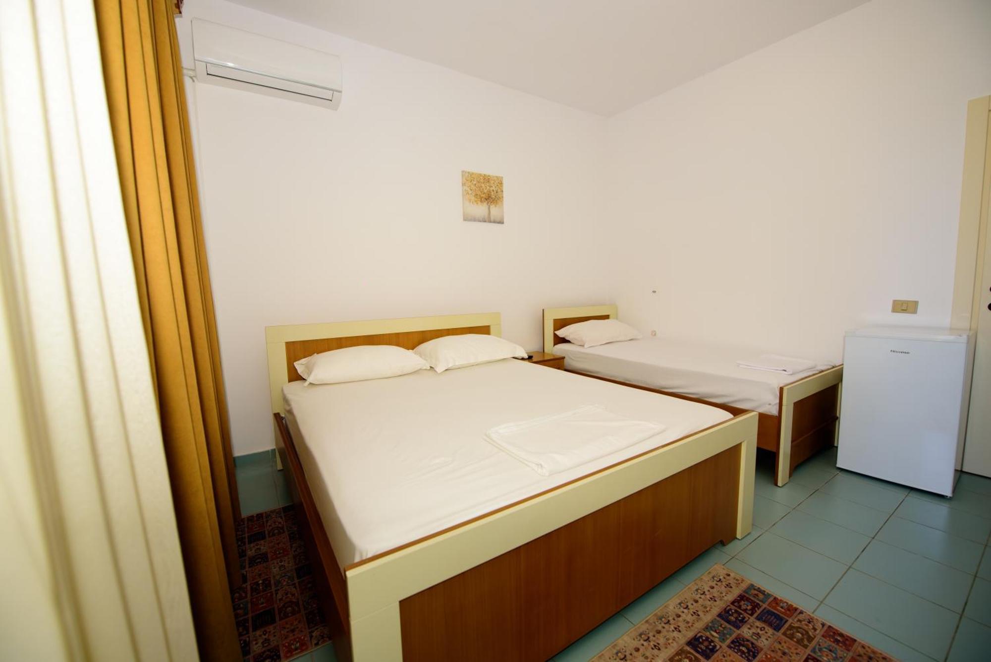 Pensjonat Rei's Place Wlora